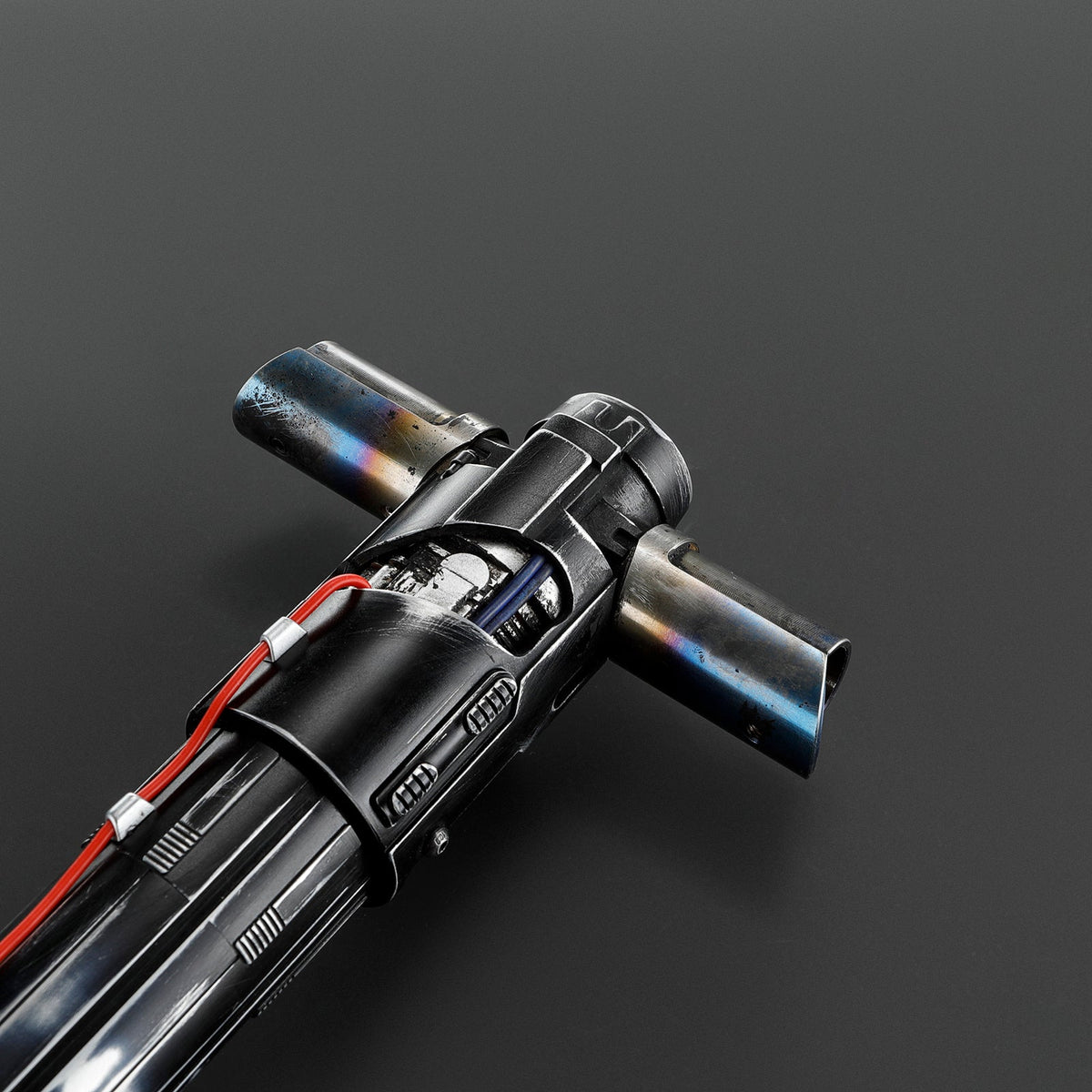 Rapierificsaber Lightsaber Crossguard KR Ren Light Saber Red KR Black Series XENO V3 Weathered Hilt 27.5cm